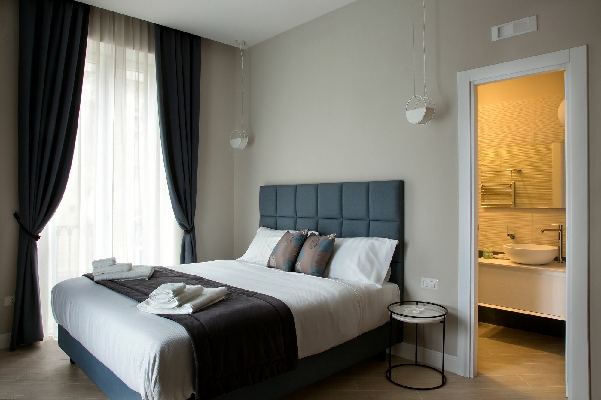 Naplesuite Exterior foto
